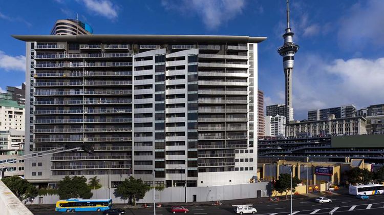 Hotel Grand Chancellor Auckland City Exterior