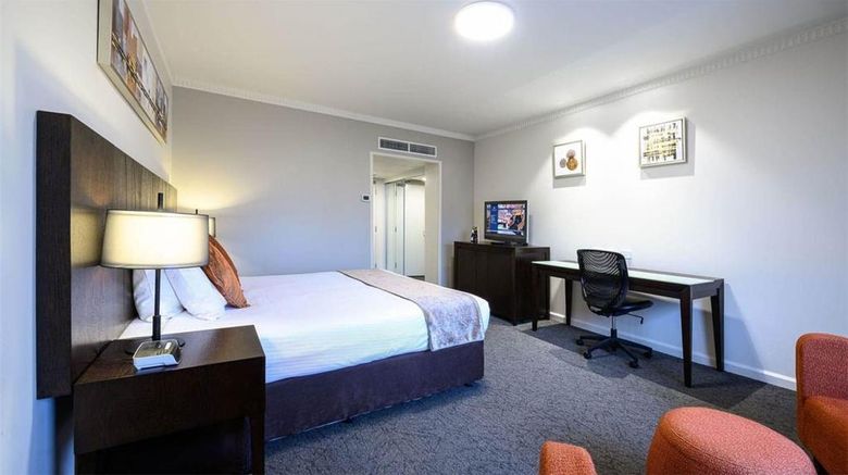 Hotel Grand Chancellor Adelaide Room. Images powered by <a href="https://iceportal.shijigroup.com" target="_blank" rel="noopener">Ice Portal</a>.