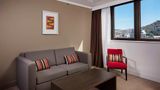 Hotel Grand Chancellor Townsville Suite