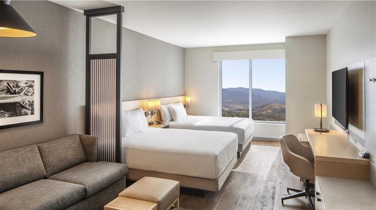 Hyatt Place Reno Room