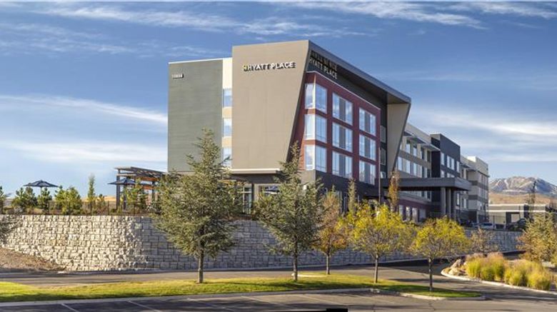 <b>Hyatt Place Reno Exterior</b>. Images powered by <a href="https://iceportal.shijigroup.com/" title="IcePortal" target="_blank">IcePortal</a>.