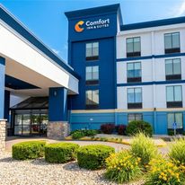 Comfort Inn & Suites Danbury-Bethel