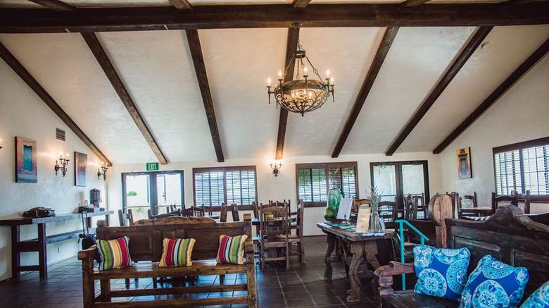 <b>Hacienda de Leal, BW Signature Coll Lobby</b>. Images powered by <a href="https://iceportal.shijigroup.com/" title="IcePortal" target="_blank">IcePortal</a>.