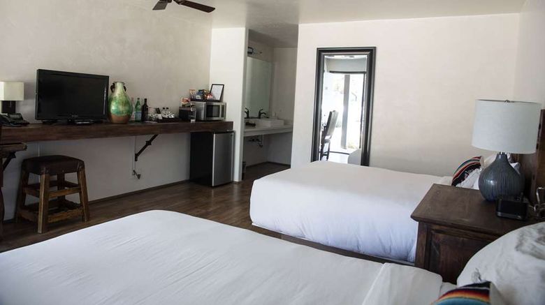 <b>Hacienda de Leal, BW Signature Coll Room</b>. Images powered by <a href="https://iceportal.shijigroup.com/" title="IcePortal" target="_blank">IcePortal</a>.