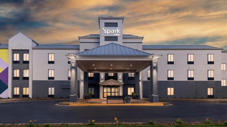 <b>Spark By Hilton Lansing Exterior</b>. Images powered by <a href="https://iceportal.shijigroup.com/" title="IcePortal" target="_blank">IcePortal</a>.