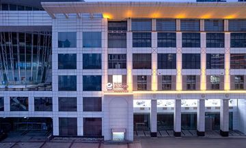 Ramada Encore Wuhan Intl Conf Center