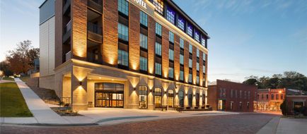 Riverbend Hotel & Stes Trademark Coll Exterior