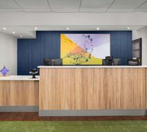 Spark by Hilton Tampa Brandon Lobby