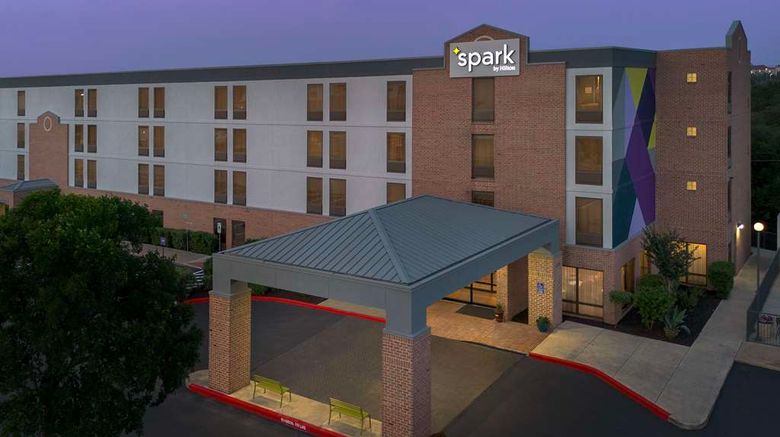 <b>Spark by Hilton NW near Six Flags Exterior</b>. Images powered by <a href="https://iceportal.shijigroup.com/" title="IcePortal" target="_blank">IcePortal</a>.