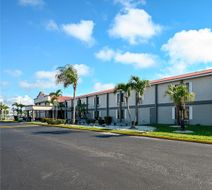 Quality Inn Fort Myers Cape Coral Exterior