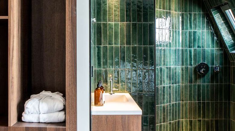 <b>Hotel Flanelle Paris Gare du Nord TGV Room</b>. Images powered by <a href="https://iceportal.shijigroup.com/" title="IcePortal" target="_blank">IcePortal</a>.