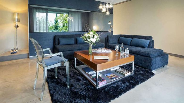 <b>Entre Cielos Luxury Wine Hotel & Spa Suite</b>. Images powered by <a href="https://iceportal.shijigroup.com/" title="IcePortal" target="_blank">IcePortal</a>.