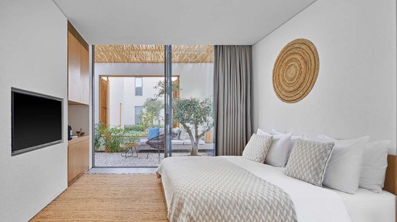 <b>Voyage Torba Room</b>. Images powered by <a href="https://iceportal.shijigroup.com/" title="IcePortal" target="_blank">IcePortal</a>.