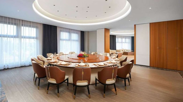 <b>Howard Johnson by Wyndham Huaqiao Plaza Restaurant</b>. Images powered by <a href="https://iceportal.shijigroup.com/" title="IcePortal" target="_blank">IcePortal</a>.