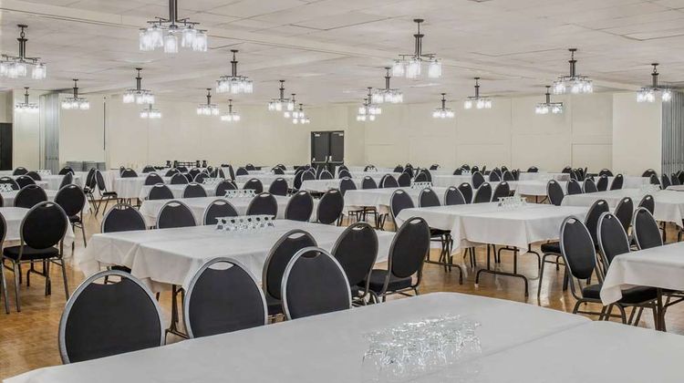 Days Inn & Conference Centre by Wyndham Ballroom
