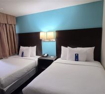 Howard Johnson by Wyndham Odessa Room