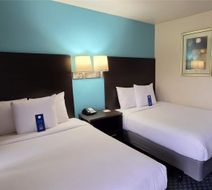 Howard Johnson by Wyndham Odessa Room