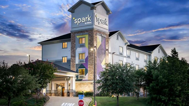 <b>Spark by Hilton Exterior</b>. Images powered by <a href="https://iceportal.shijigroup.com/" title="IcePortal" target="_blank">IcePortal</a>.