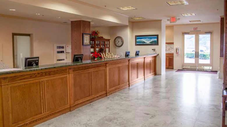<b>Hilton Vactn Club San Luis Bay Inn Avila Lobby</b>. Images powered by <a href="https://iceportal.shijigroup.com/" title="IcePortal" target="_blank">IcePortal</a>.