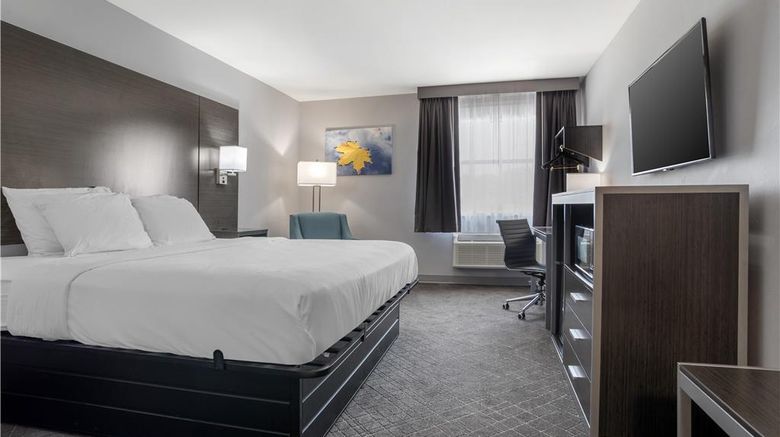 <b>SureStay Plus BW St James Donaldsonville Room</b>. Images powered by <a href="https://iceportal.shijigroup.com/" title="IcePortal" target="_blank">IcePortal</a>.