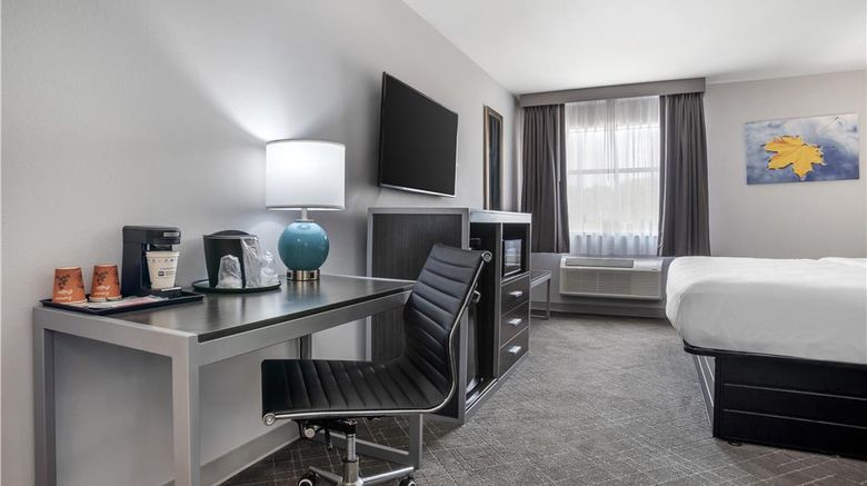 <b>SureStay Plus BW St James Donaldsonville Room</b>. Images powered by <a href="https://iceportal.shijigroup.com/" title="IcePortal" target="_blank">IcePortal</a>.