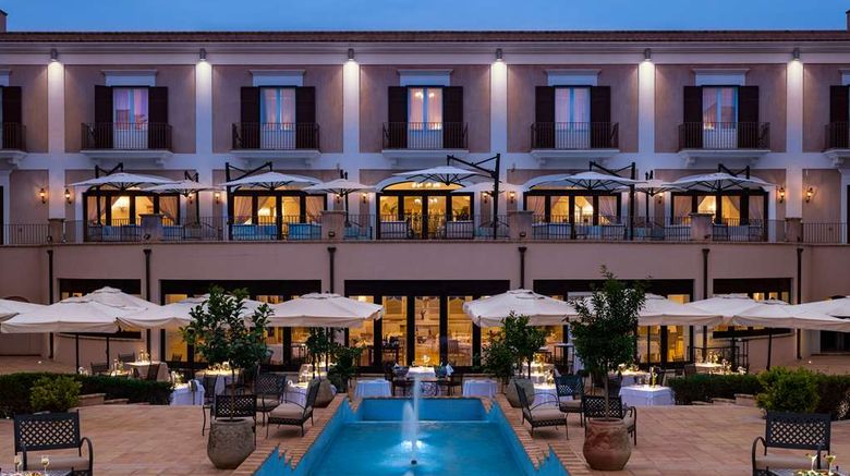 <b>Almar Giardino di Costanza Restaurant</b>. Images powered by <a href="https://iceportal.shijigroup.com/" title="IcePortal" target="_blank">IcePortal</a>.