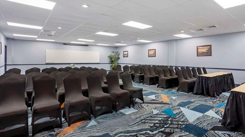 <b>Best Western Rutgers University Hotel Ballroom</b>. Images powered by <a href="https://iceportal.shijigroup.com/" title="IcePortal" target="_blank">IcePortal</a>.