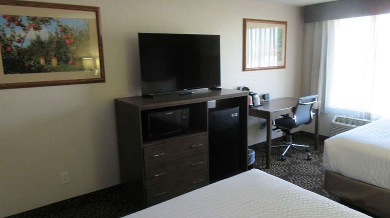 <b>Clarion Pointe Wenatchee Room</b>. Images powered by <a href="https://iceportal.shijigroup.com/" title="IcePortal" target="_blank">IcePortal</a>.