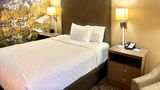Clarion Pointe Wenatchee Room