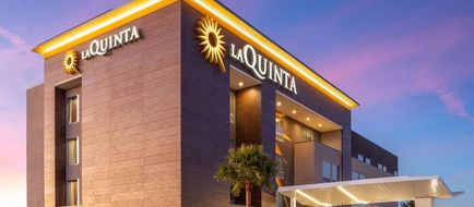 La Quinta Inn & Suites by Wyndham Yuma Exterior