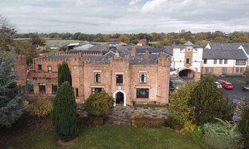Crabwall Manor & Spa, BW Signature Coll