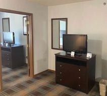 Baymont by Wyndham Danville IL Room