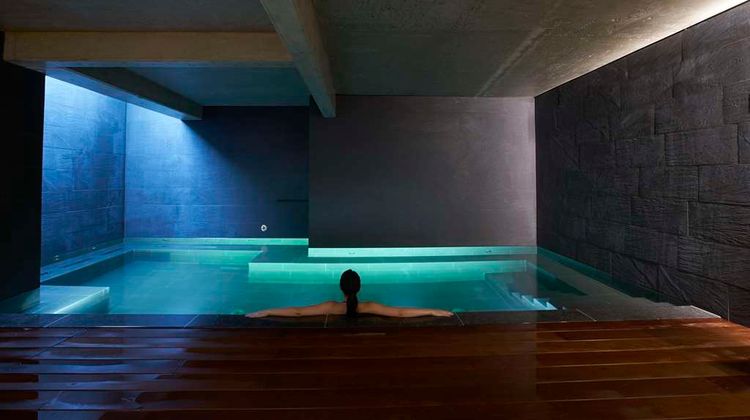 9Hotel Sablon Spa