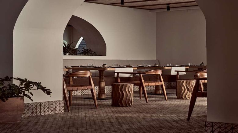 <b>Numo Ierapetra Beach Resort, Curio Coll Restaurant</b>. Images powered by <a href="https://iceportal.shijigroup.com/" title="IcePortal" target="_blank">IcePortal</a>.