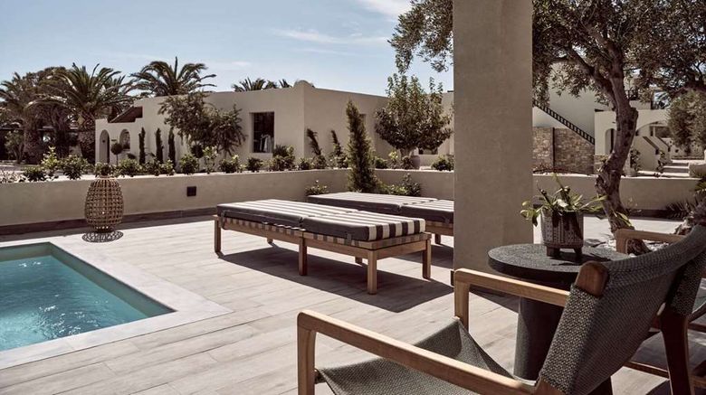 <b>Numo Ierapetra Beach Resort, Curio Coll Room</b>. Images powered by <a href="https://iceportal.shijigroup.com/" title="IcePortal" target="_blank">IcePortal</a>.