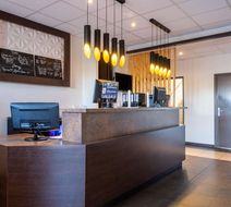 Hotel Kyriad Dijon Sud - Longvic Lobby