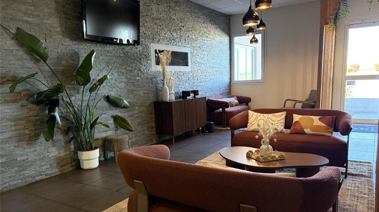 Hotel Kyriad Dijon Sud - Longvic Lobby
