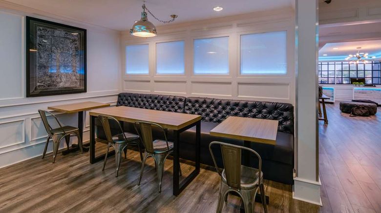 <b>The Row Hotel, BW Signature Collection Restaurant</b>. Images powered by <a href="https://iceportal.shijigroup.com/" title="IcePortal" target="_blank">IcePortal</a>.