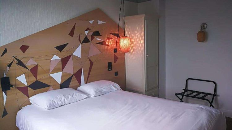 Ibis Styles Niort Centre Grand Hotel Room