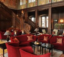 Schlosshotel Muenchhausen Lobby