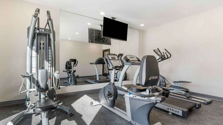 <b>Premier Suites Greenville-Spartanburg Health</b>. Images powered by <a href="https://iceportal.shijigroup.com/" title="IcePortal" target="_blank">IcePortal</a>.