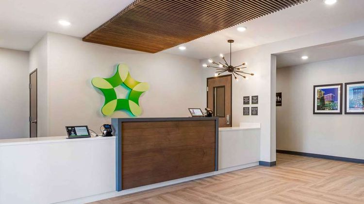 Premier Suites Greenville-Spartanburg Lobby