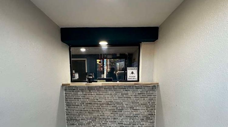 Rodeway Inn Jonesboro Lobby