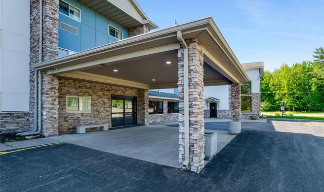 Comfort Inn & Suites Weston-Wausau Exterior