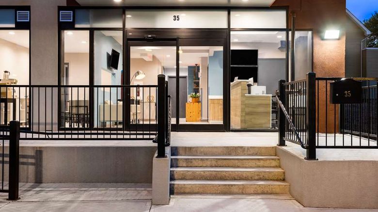 <b>Days Inn by Wyndham Staten Island Exterior</b>. Images powered by <a href="https://iceportal.shijigroup.com/" title="IcePortal" target="_blank">IcePortal</a>.