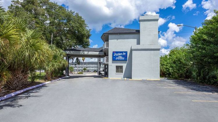 Developer Inn Highway, Howard Johnson Exterior