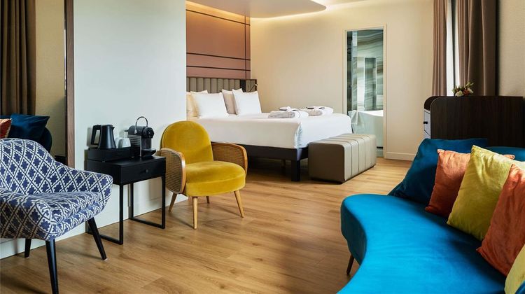 Mercure Paris Nanterre Room