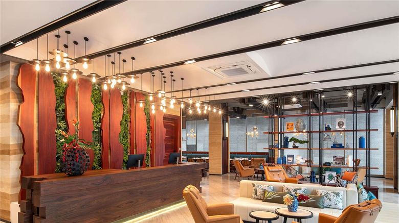 <b>Mercure Bangkok Surawong Exterior</b>. Images powered by <a href="https://iceportal.shijigroup.com/" title="IcePortal" target="_blank">IcePortal</a>.