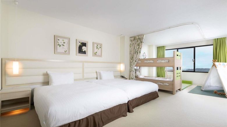<b>Mercure Tottori Daisen Resort & Spa Suite</b>. Images powered by <a href="https://iceportal.shijigroup.com/" title="IcePortal" target="_blank">IcePortal</a>.