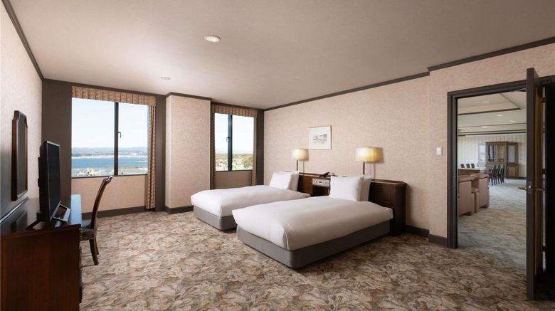 <b>Grand Mercure Lake Hamana Resort & Spa Suite</b>. Images powered by <a href="https://iceportal.shijigroup.com/" title="IcePortal" target="_blank">IcePortal</a>.